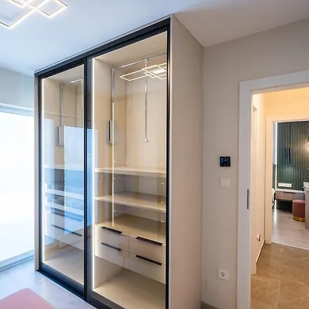 Apartmán Hilltop Jakuzzi Penthouse