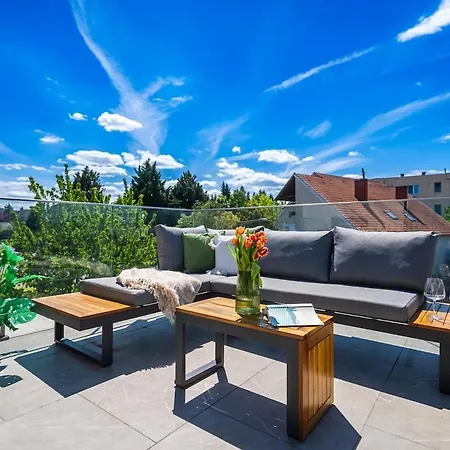 Apartmán Hilltop Jakuzzi Penthouse Siófok